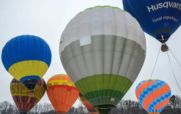 Group Colorful Hot Air Balloons Flying Sky Holidays Aeronautics Festival — Foto de Stock