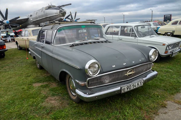 Luxury Car Opel Kapitan 1960 Executive Car Made German Car — Stockfoto