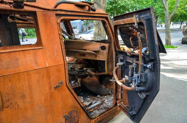 Spalone Wnętrze Rosyjskiego Pojazdu Poruszania Się Piechotą Tigr Zestrzelonego Podczas — Zdjęcie stockowe