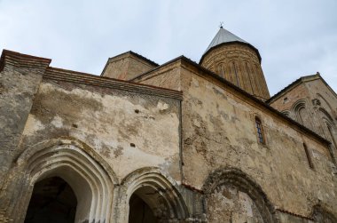 Alaverdi St. George Cathedral, is one of the largest church buildings in Georgia.Its height including dome is above 50 meters.