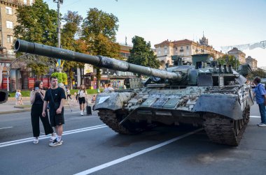 Tank T 80 captured by Ukrainian forces displayed at Khreshchatyk street in Kyiv during an exhibition of russian military equipment