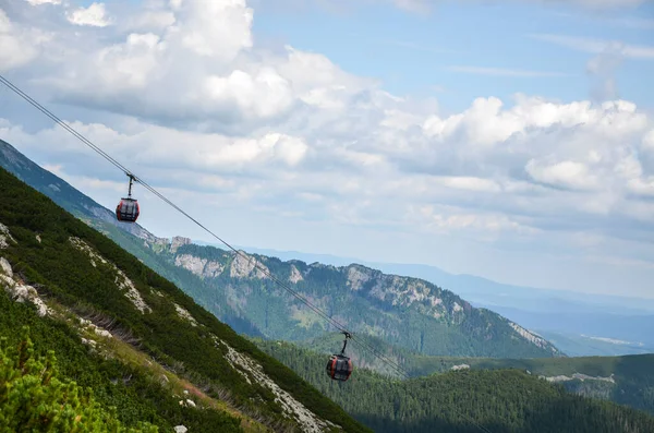 Cableway Tatranska Lomnica Resort Atração Turística Popular High Tatras Mountains — Fotografia de Stock