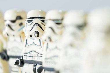 Bangkok, Tayland - 24 Kasım 2021: Rrow of Lego strom trooper Star Wars Bangkok, Tayland.