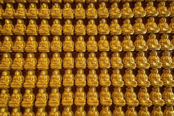 Bangkok Tailandia Diciembre 2021 Muchas Estatuas Buda Dorada Organizan Por —  Fotos de Stock