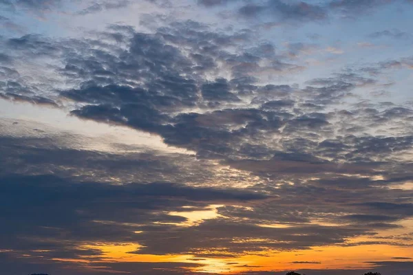 Время Заката Облака Свет Другой Атмосферный Эффект Ландшафт — стоковое фото