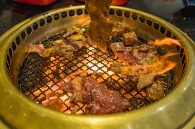 Japon Biftek Izgarası Ateş Mangalında