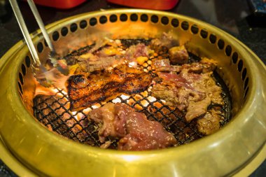 Japon Biftek Izgarası Ateş Mangalında