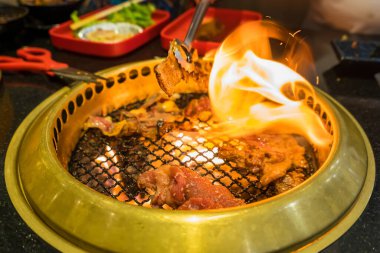 Japon Biftek Izgarası Ateş Mangalında