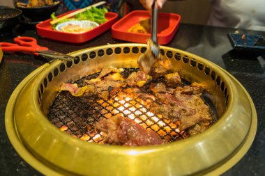 Japon Biftek Izgarası Ateş Mangalında