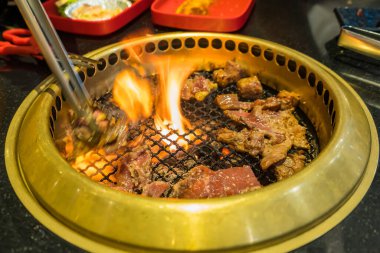 Japon Biftek Izgarası Ateş Mangalında