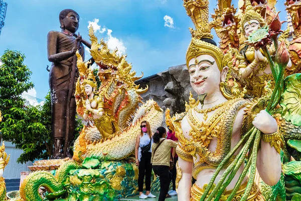 Nakhon Nayok Thailand April 2022 Naga Engel Standbeeld Van Maniwong — Stockfoto
