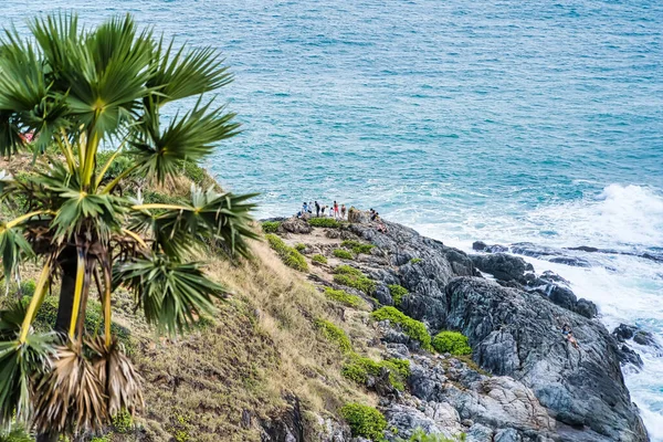 Phuket Tailandia Mayo 2022 Nombre Identificado Turista Sentado Viendo Puesta — Foto de Stock