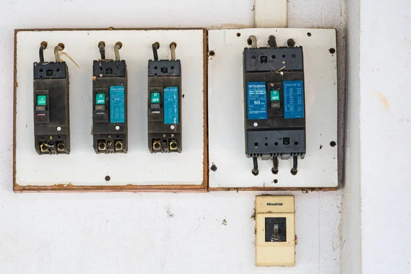 Lop Buri Thailand May 2022 Old Electrical Circuit Breaker Wall — Stockfoto