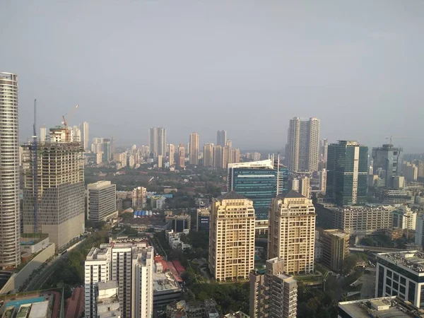 Hindistan, Mumbai metro şehri. 15 Mart 2022 Mumbai mimari tasarımı.