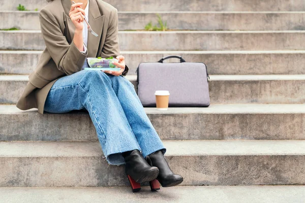 Unrecognizable Young Woman Eating Salad Lunch Box Sitting Staircase Break — Stock Photo, Image