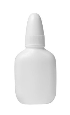 Beyaz arka planda izole edilmiş sıkıştırılabilir damlalık şişesi. Arka plandan kesilmiş beyaz bir burun damlası şişesi. Burun damlası şişesi. Yüksek kalite fotoğraf