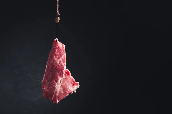 Syrový Steak Visící Vepřové Maso Proces Zrání Masa Suché Zrání — Stock fotografie