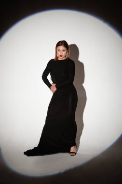 Gobo maskeli fotoğraf, gölgelerle oyna