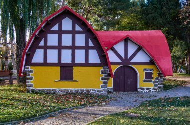House of snow white in the miguel servet park, huesca