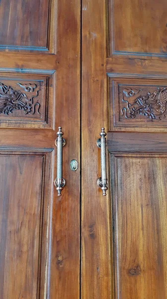 Brown Wooden House Door Two Metal Handles Background Wood Texture — Fotografia de Stock