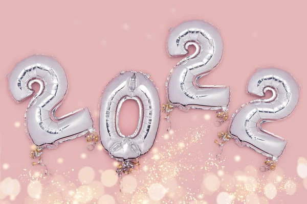 庆祝2022年新年的气球彩礼 — 图库照片