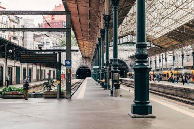 Porto Merkez Tren İstasyonu
