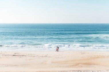 Portekiz, Aveiro yakınlarındaki Atlantik Okyanusu plajı