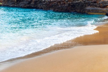 İspanya 'nın Mallorca adasında mavi sulara sahip güzel sahil ya da batı Akdeniz' de Palma de Majorca, Balear Adaları, İspanya