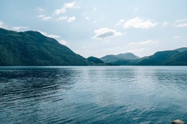 Ullswater Gölü manzarası, İngiltere