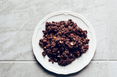 Sağlıklı çerezler çikolatalı fındıklar