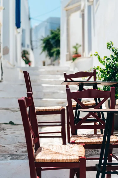 Empty Cafe Tables Streets Village Pyrgos Cycladic Houses Tinos Island — Stockfoto