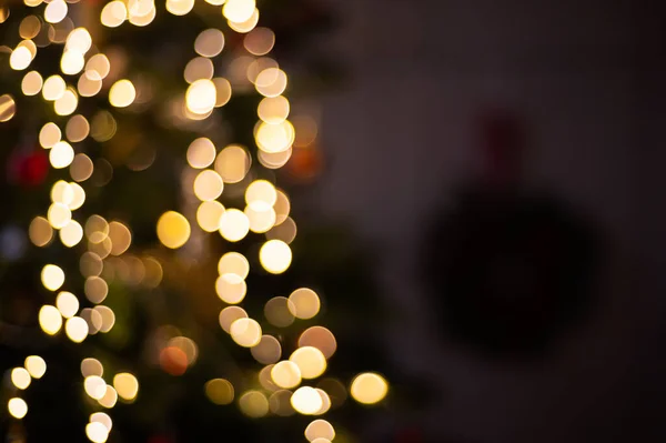 Kleurrijke Abstracte Bokeh Gemaakt Van Kerstverlichting Zwarte Geïsoleerde Achtergrond Vakantie — Stockfoto