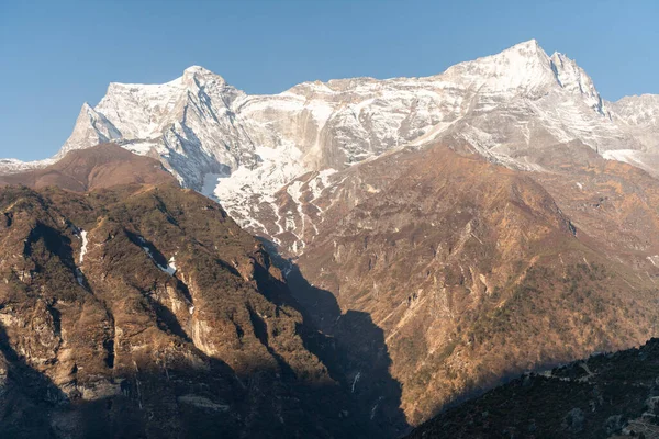 Идеальное Фото Сверху Высоких Гор Снегом Солнечного Непала — стоковое фото