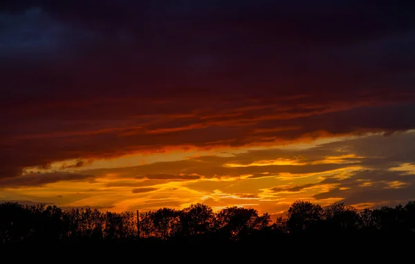 May Solar Twilight Abstract Sunset Windy Early Evening Clouds Sunset — Stock Photo, Image