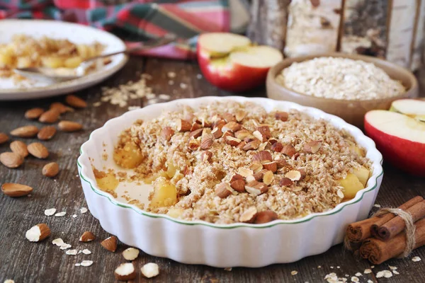 Fresh Apple Crumble Oatmeal Almondes Dressing Healthy Breakfast Wooden Background — Stock Photo, Image