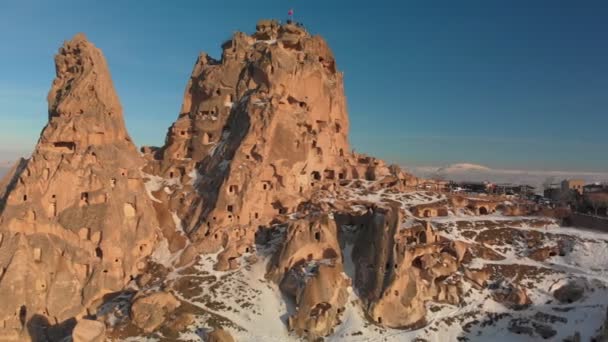 Vue imprenable sur la forteresse turque Uchisar — Video