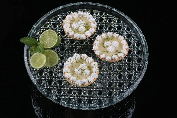 Masada limon ve ananas