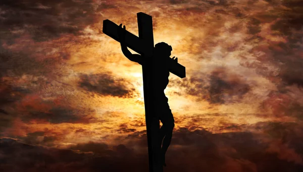 Jesucristo Crucificado Cruz Colina Del Calvario Con Cielo Ardiente Fondo — Foto de Stock