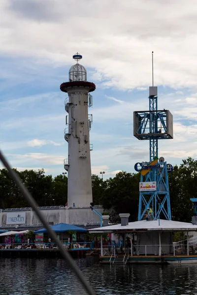 Vienna Austria August 2019 Lighthouse Donauinsel Danube Island Blue Sky — 스톡 사진