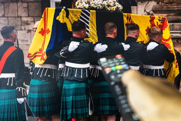 Belgrade Serbia September 2022 Queen Elizabeth Coffin Carried Palace Holyroodhouse — Stock Photo, Image