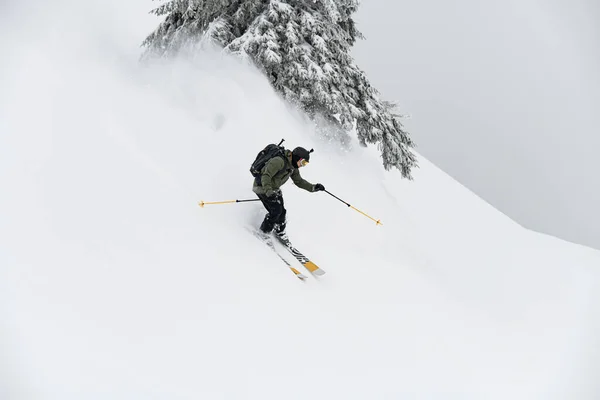Freeride Male Skier Pro Camera His Helmet Fast Sliding Snow — ストック写真