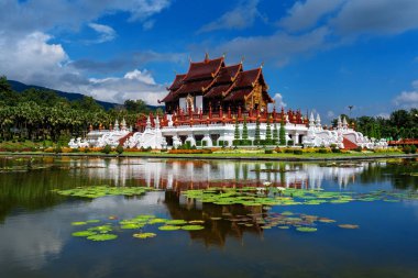 Kuzey Tayland usulü Ho kham luang Chiang Mai, Tayland 'da Royal Flora ratchaphruek.