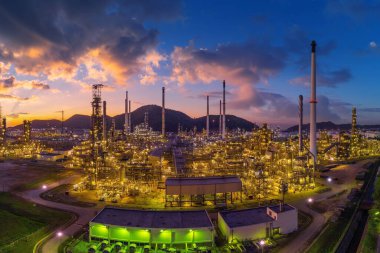 Petrol rafinerisinin havadan görünümü, Petrol Endüstrisinin Panoraması.