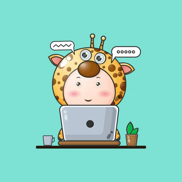 Illustration Eines Giraffenbabys Das Auf Einem Laptop Arbeitet Giraffen Maskottchen — Stockvektor