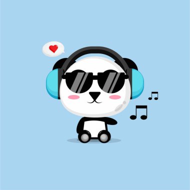 Şirin panda müzik dinliyor.