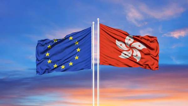Európai Unió Hong Kong Két Zászlót Zászlórúdra Kék Felhős Égre — Stock Fotó