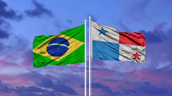 Brésil Panama Deux Drapeaux Sur Les Mâts Ciel Nuageux Bleu — Photo