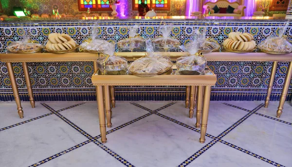 Marokańskie Słodycze Bufet Marokańskim Zellige Tle — Zdjęcie stockowe