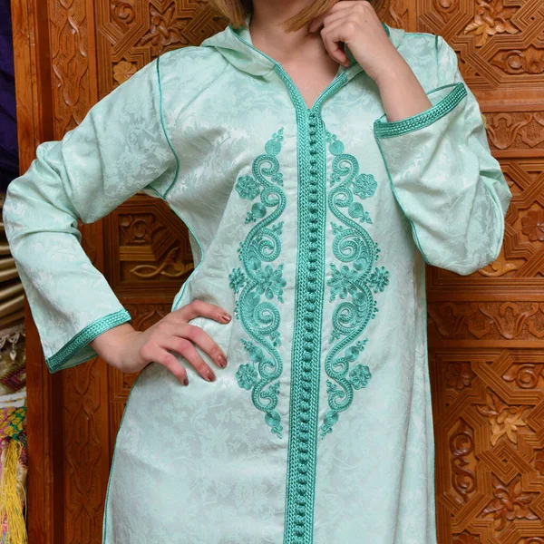 Kaftan Maroko Adalah Kostum Tradisional Wanita Maroko Pakaian Ini Dianggap — Stok Foto