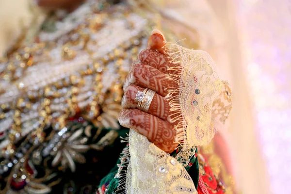 Μαροκινή Νύχτα Χένας Την Πρώτη Νύχτα Του Γάμου Διακοσμήστε Τραπέζι — Φωτογραφία Αρχείου